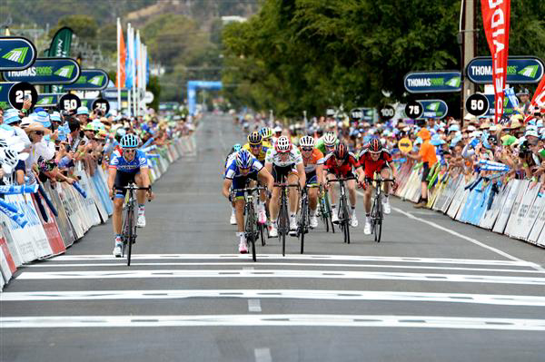 Nathan Haas wins the field sprint